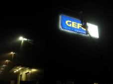 Světelka GEFCO - Signtech LED 12 - instalace Signtech plachty